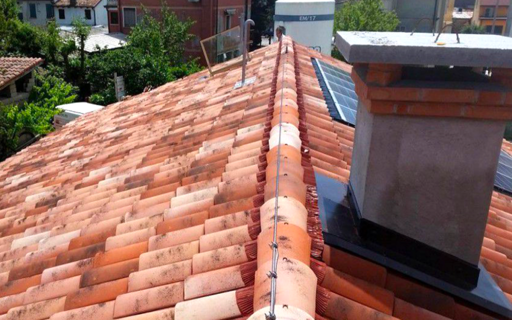 Colmo ventilato per una corretta aerazione: un tetto efficiente è curato nei minimi dettagli.